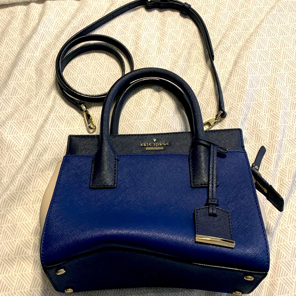 New blue black and white Kate spade purse with detachable black shoulder strap